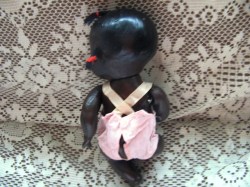 BLACK DOLL RED RIBBONS MAIN SUIT_07